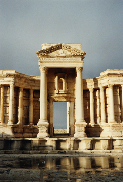 Vorschaubild Palmyra, Theater, Bühnenwand
